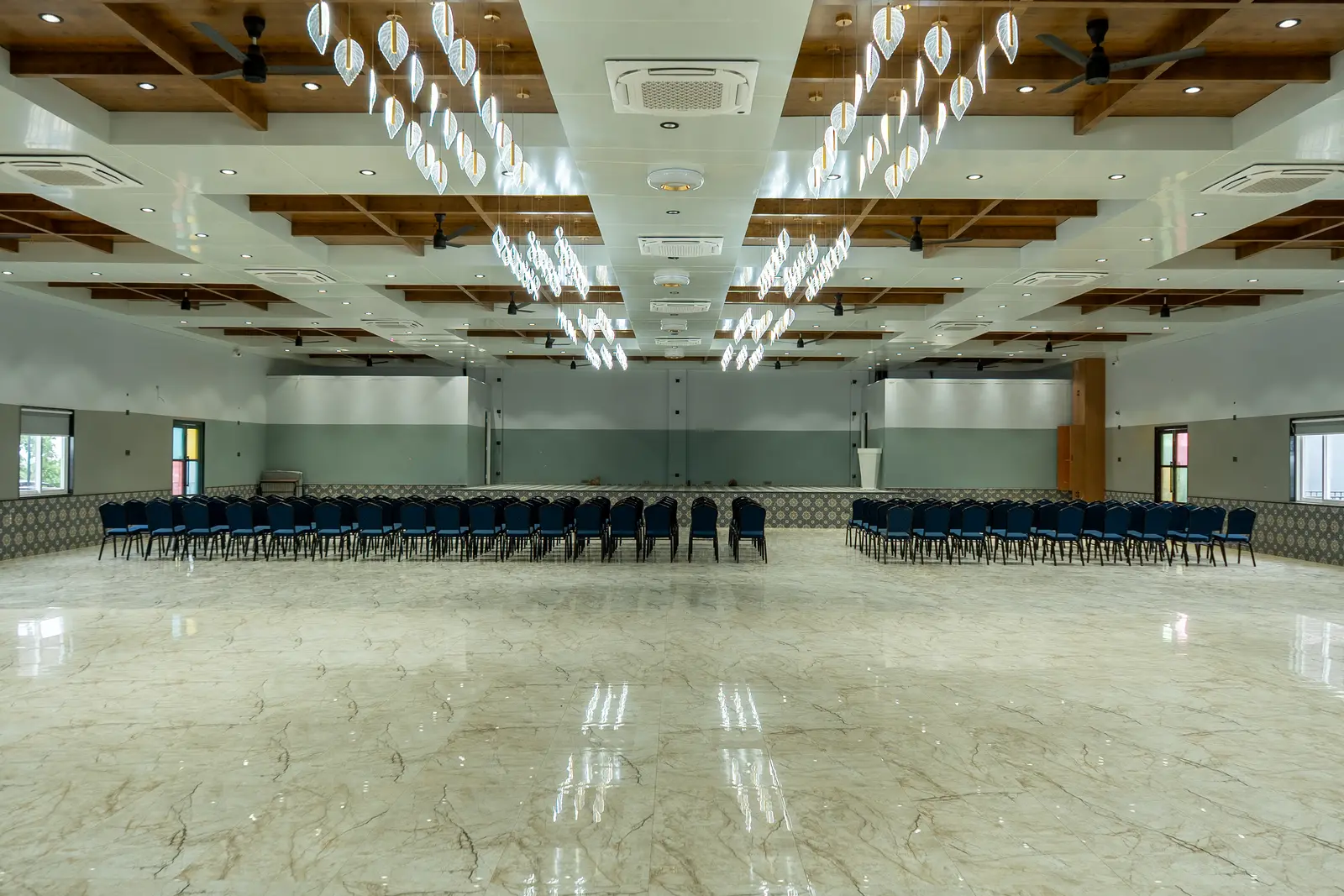 Banquet dining hall